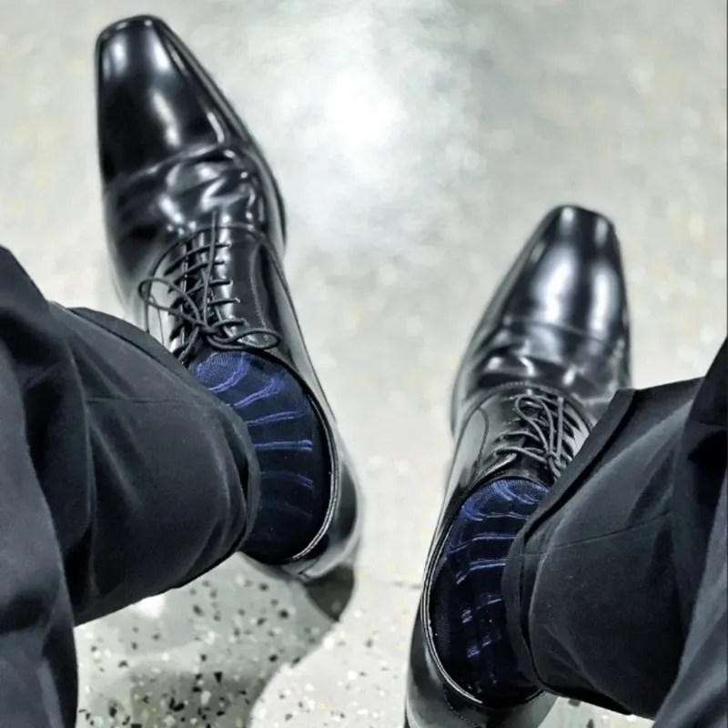 Men'S Formal Attire - جوارب رجالية مخططة رقيقة للغاية من