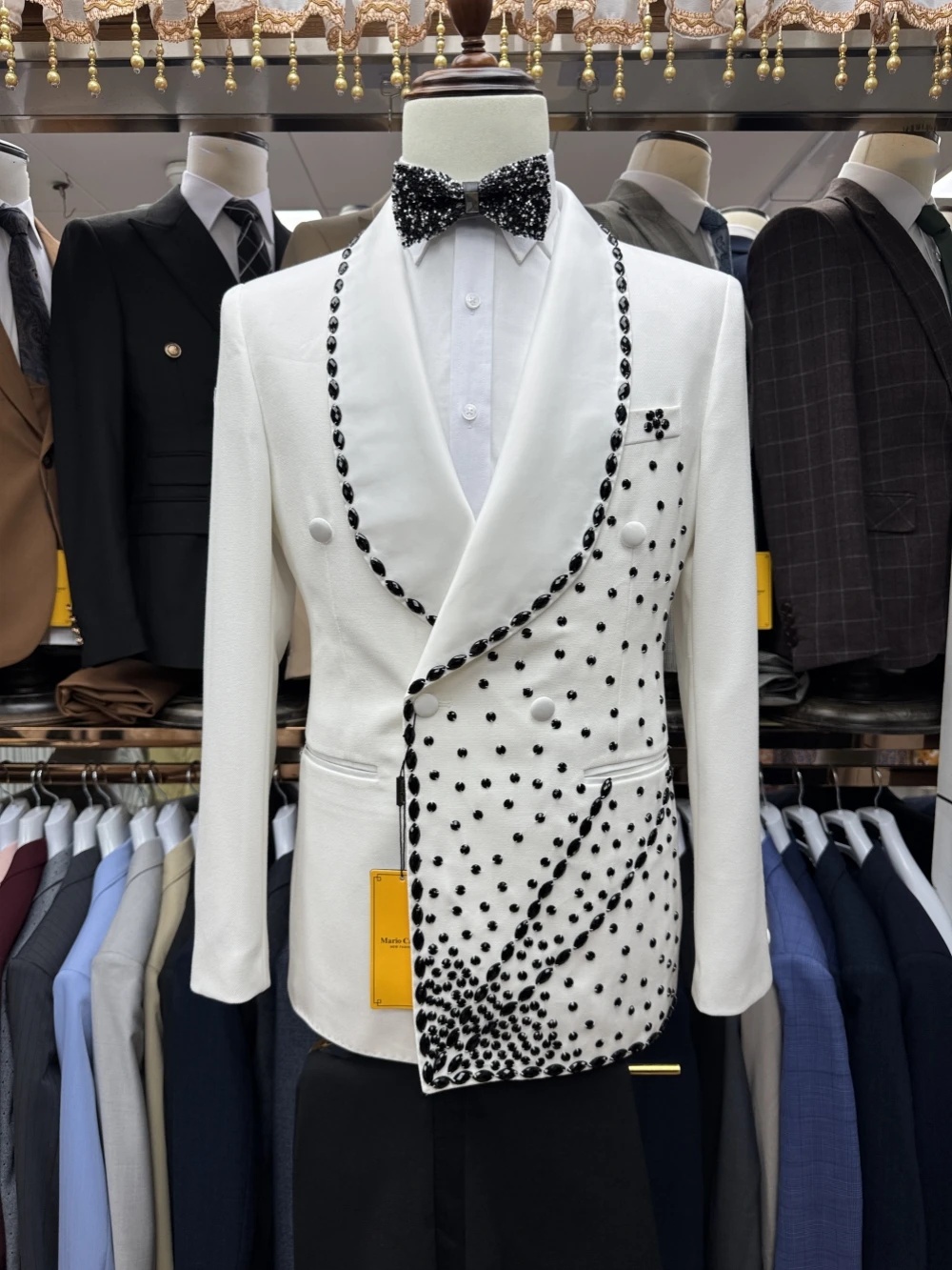 الأبيض العريس الرجال البدلة مج - مراجعة Men Formal Wear Black And White وسعره