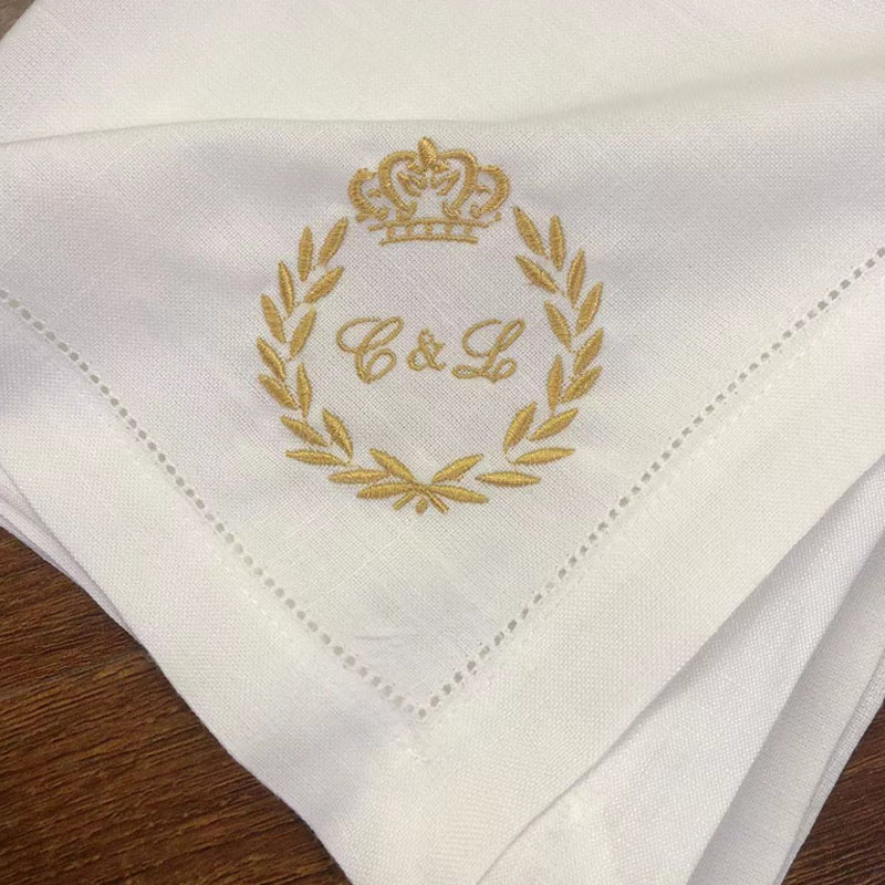 شخصية مشبك و مشبك التخصيص ، ال - مراجعة Monogrammed Handkerchief وسعره
