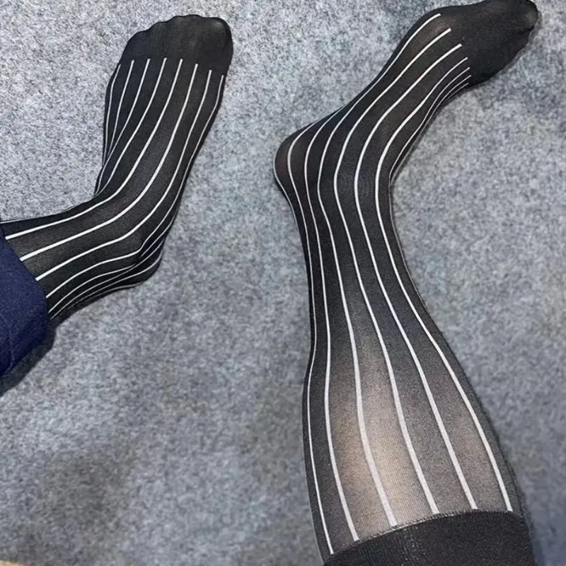 جوارب رجالية مخططة رقيقة للغاي - مراجعة Men'S Formal Attire وسعره